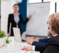 szkolenie na sali konferencyjnej