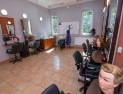 Sala szkoleniowa fryzjerska wizażu z pełnym wyposażeniem Jastrzębie Zdrój