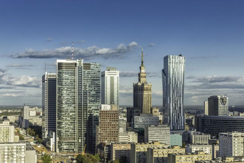 wieżowce w centrum Warszawy